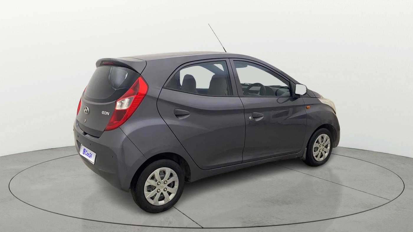 2017 Hyundai Eon MAGNA +, Petrol, Manual, 81,533 km, Right Back Diagonal