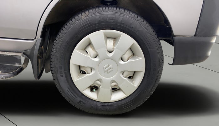2020 Maruti Eeco 5 STR WITH A/C+HTR, Petrol, Manual, 39,165 km, Right Front Wheel
