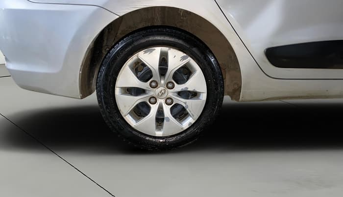 2017 Hyundai Xcent S 1.2, Petrol, Manual, 85,875 km, Right Rear Wheel