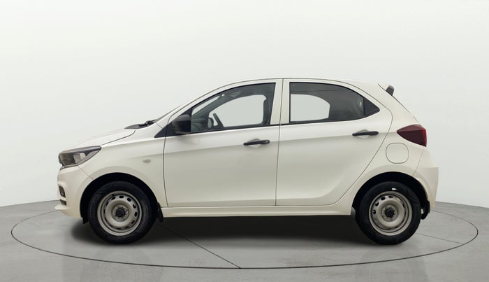 2022 Tata Tiago XE PETROL, Petrol, Manual, 32,634 km, Left Side