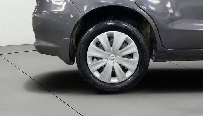 2016 Maruti Ertiga VXI AT, Petrol, Automatic, 68,424 km, Right Rear Wheel