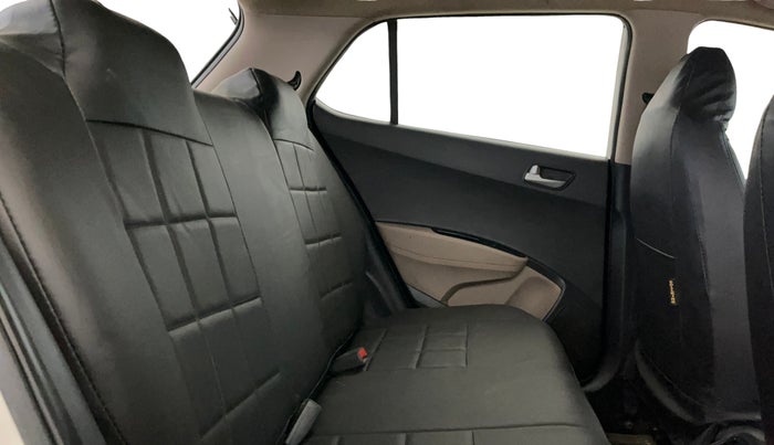 2016 Hyundai Grand i10 ASTA (O) 1.2 KAPPA VTVT, Petrol, Manual, 57,022 km, Right Side Rear Door Cabin