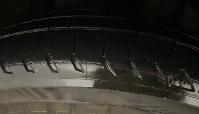 2019 Ford Ecosport TITANIUM + 1.5L PETROL AT, Petrol, Automatic, 93,138 km, Left Front Tyre Tread