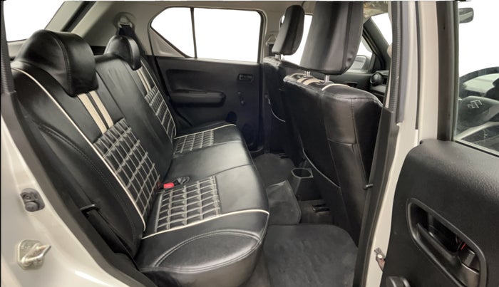 2022 Maruti IGNIS SIGMA 1.2, Petrol, Manual, 36,375 km, Right Side Rear Door Cabin