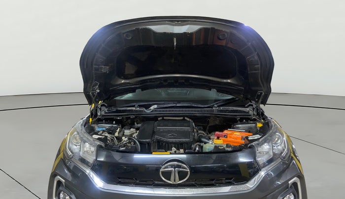 2022 Tata NEXON XZ PLUS DIESEL SUNROOF, Diesel, Manual, 62,362 km, Open Bonet