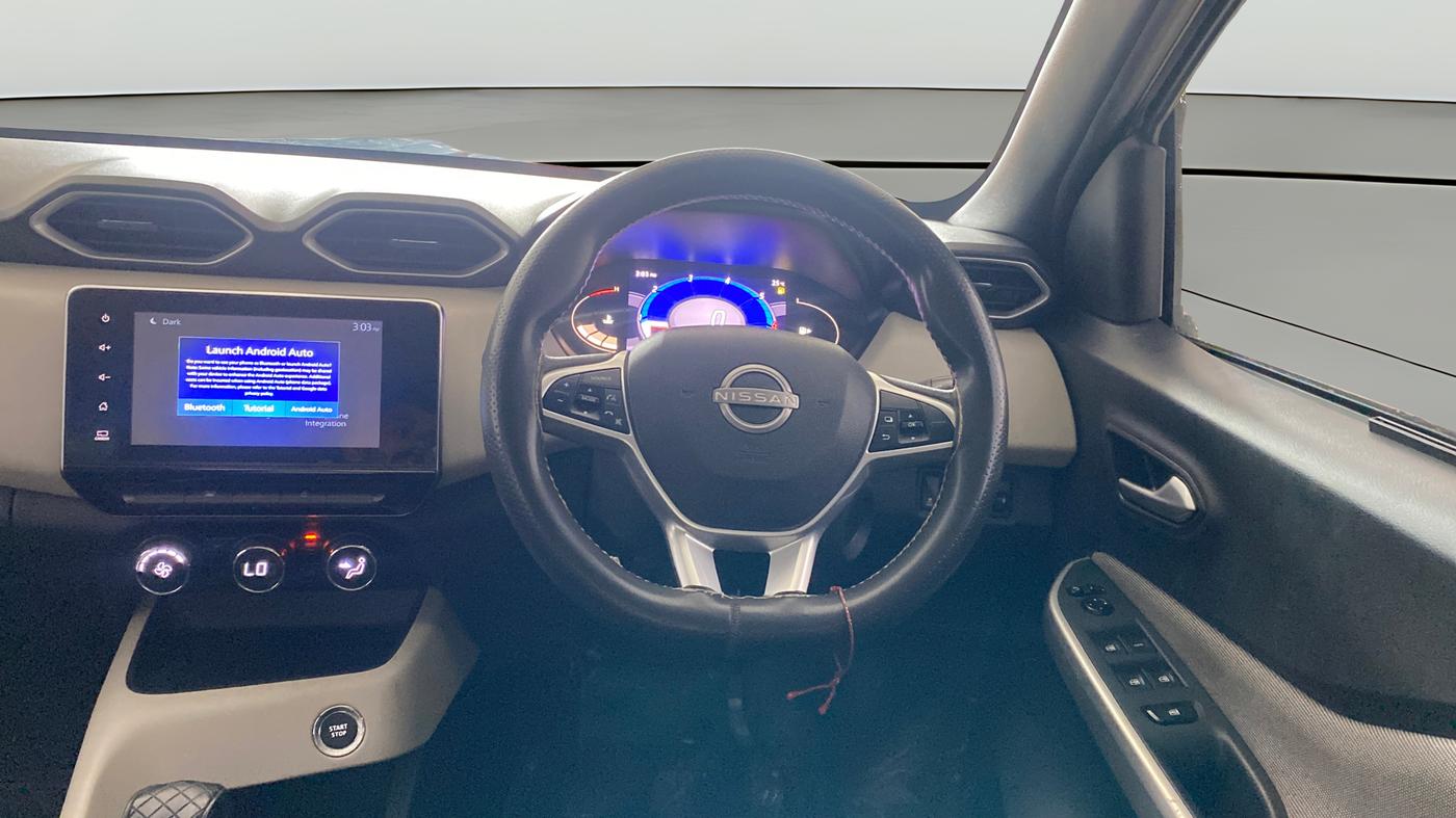 2022 Nissan MAGNITE XV TURBO, Petrol, Manual, 39,158 km, Steering Wheel Close Up