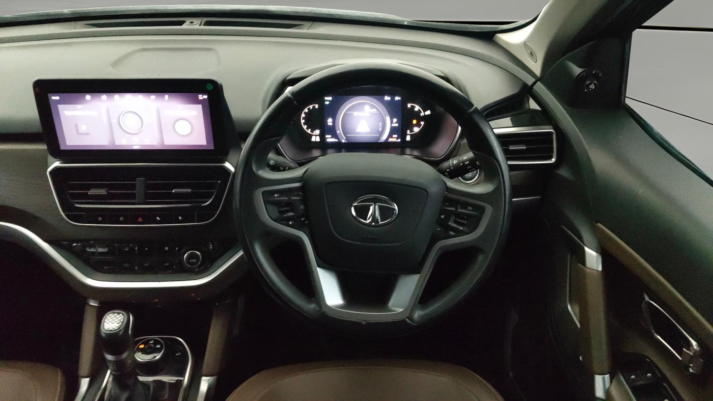 2023 Tata Harrier XZA 2.0L, Diesel, Automatic, 48,255 km, Steering Wheel Close Up
