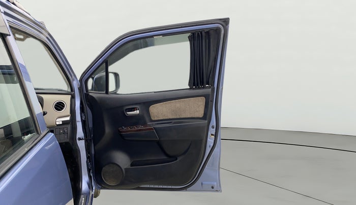 2016 Maruti Wagon R 1.0 VXI, Petrol, Manual, 1,16,863 km, RHS Front Door