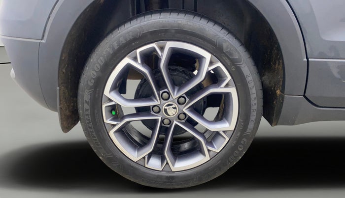 2021 Skoda KUSHAQ STYLE 1.5L TSI MT, Petrol, Manual, 86,634 km, Right Rear Wheel