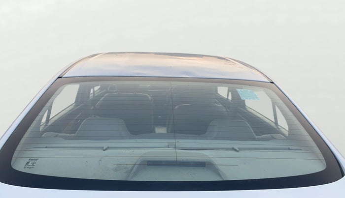 2017 Maruti Ciaz ALPHA 1.4 PETROL, Petrol, Manual, 1,46,733 km, Rear Windshield