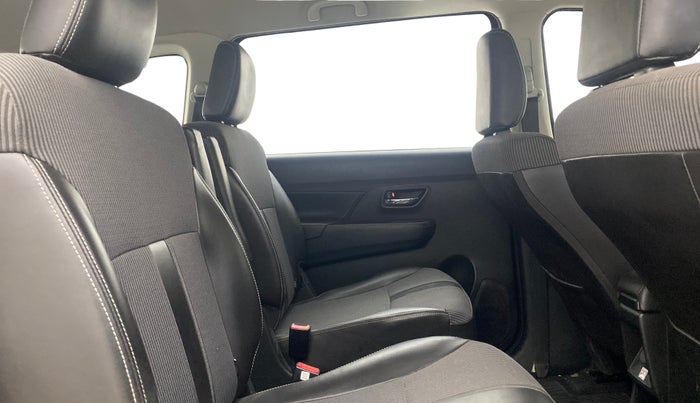 2021 Maruti XL6 ZETA MT, Petrol, Manual, 31,831 km, Right Side Rear Door Cabin