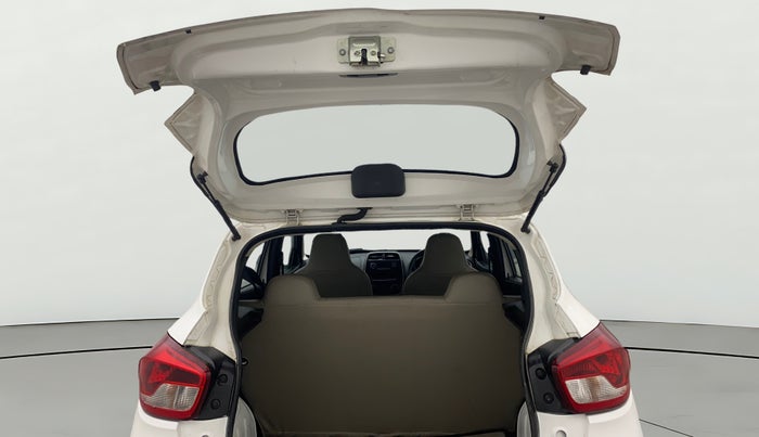 2017 Renault Kwid RXL 1.0 AMT, Petrol, Automatic, 77,644 km, Boot Door Open