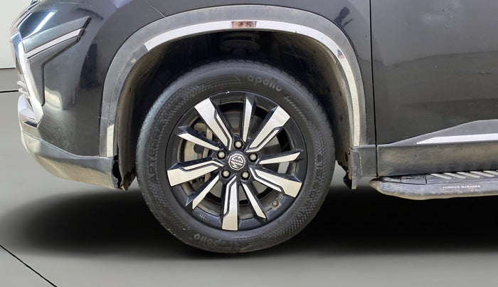 2019 MG HECTOR SMART HYBRID 1.5 PETROL, Petrol, Manual, 77,753 km, Left Front Wheel