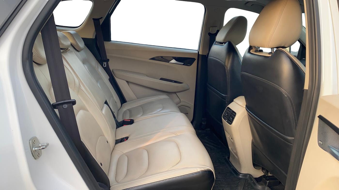 2021 MG HECTOR SHARP HYBRID 1.5 PETROL, Petrol, Manual, 43,589 km, Right Side Rear Door Cabin