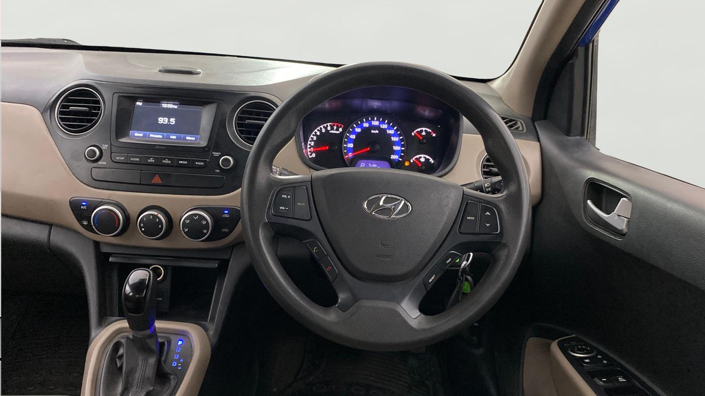 2018 Hyundai Xcent S AT 1.2, Petrol, Automatic, 49,044 km, Steering Wheel Close Up