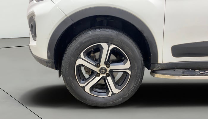 2022 Tata NEXON XZ PLUS (PREMIUM) PETROL, Petrol, Manual, 39,575 km, Left Front Wheel