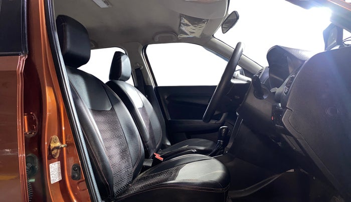 2020 Maruti Vitara Brezza VXI AT SHVS, Petrol, Automatic, 75,835 km, Right Side Front Door Cabin