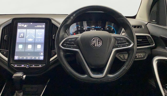 2020 MG HECTOR SHARP 1.5 DCT PETROL, Petrol, Automatic, 32,498 km, Steering Wheel Close Up