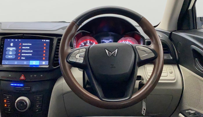2023 Mahindra XUV300 W6 1.5 DIESEL AMT, Diesel, Automatic, 66,030 km, Steering Wheel Close Up