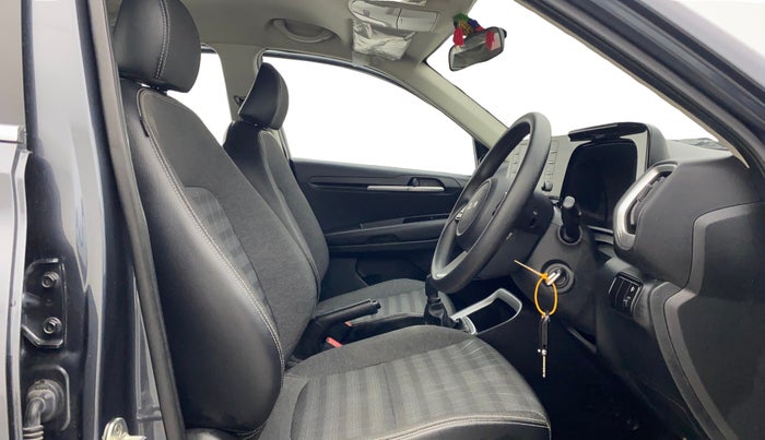 2022 KIA SONET HTK PLUS 1.2, Petrol, Manual, 19,306 km, Right Side Front Door Cabin