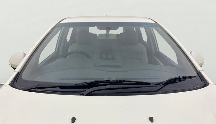 2018 Mahindra MARAZZO M8 7 STR, Diesel, Manual, 1,31,769 km, Front Windshield