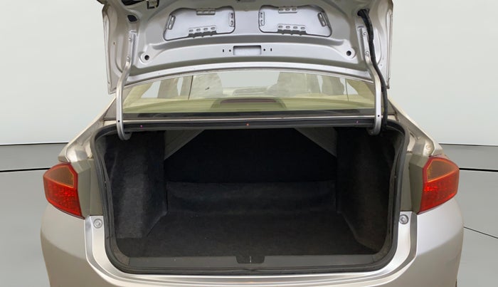 2015 Honda City 1.5L I-VTEC VX, Petrol, Manual, 33,340 km, Boot Open Zoomed View