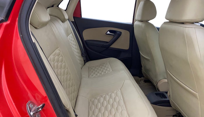 2015 Volkswagen Polo HIGHLINE1.2L, Petrol, Manual, 60,707 km, Right Side Rear Door Cabin