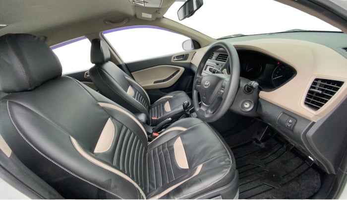 2016 Hyundai Elite i20 SPORTZ 1.2, Petrol, Manual, 48,284 km, Right Side Front Door Cabin