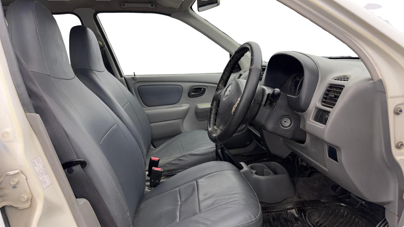 2014 Maruti Alto K10 VXI, Petrol, Manual, 99,912 km, Right Side Front Door Cabin