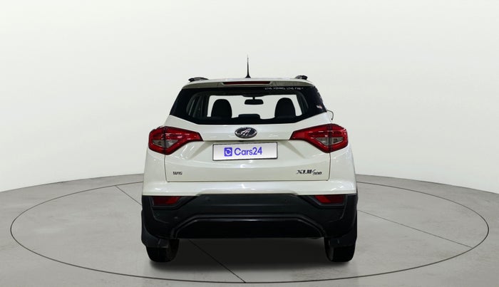 2019 Mahindra XUV300 W6 1.2 PETROL, Petrol, Manual, 83,366 km, Back/Rear