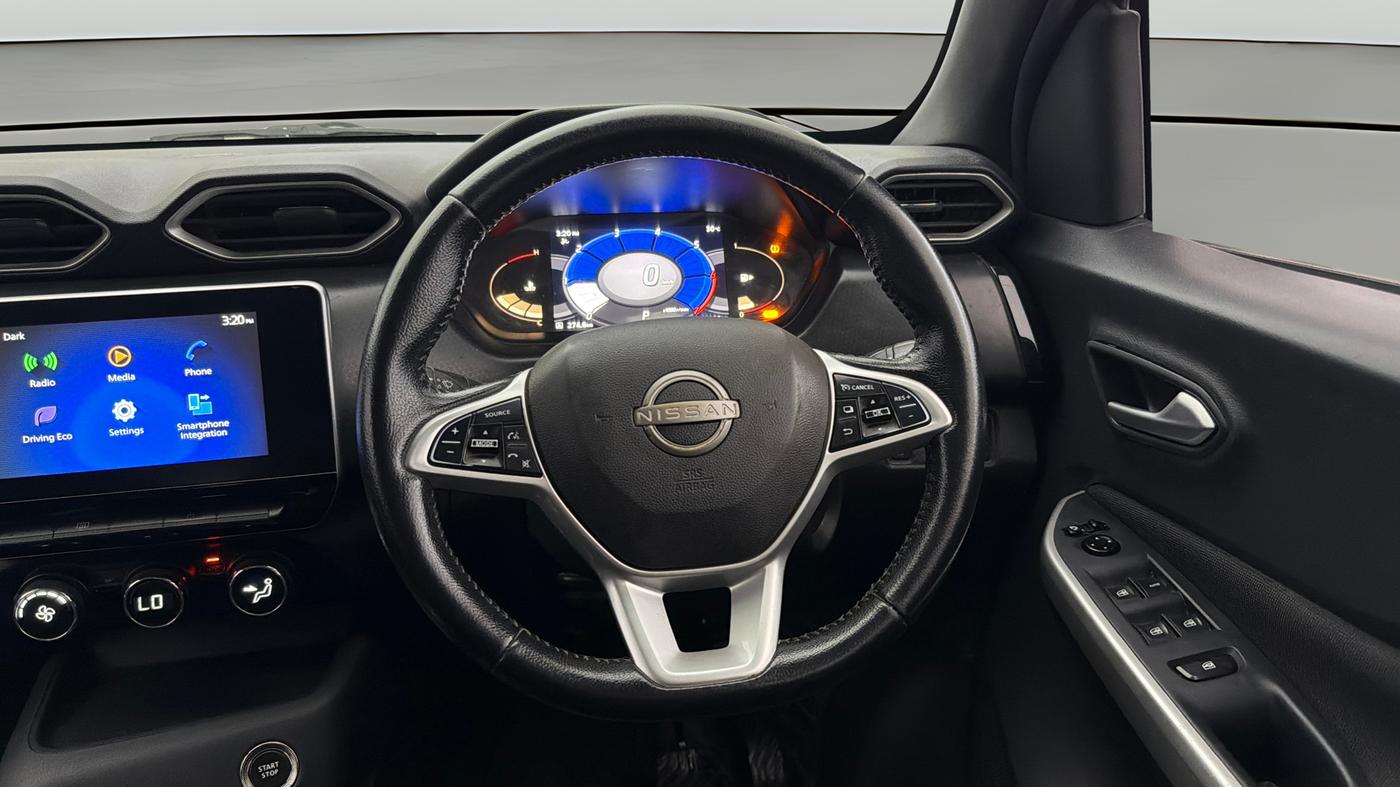 2022 Nissan MAGNITE XV PREMIUM TURBO CVT, Petrol, Automatic, 46,174 km, Steering Wheel Close Up