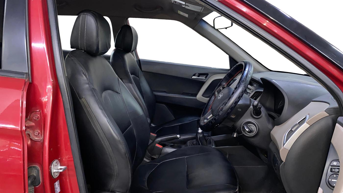 2015 Hyundai Creta SX 1.6 DIESEL, Diesel, Manual, 61,255 km, Right Side Front Door Cabin