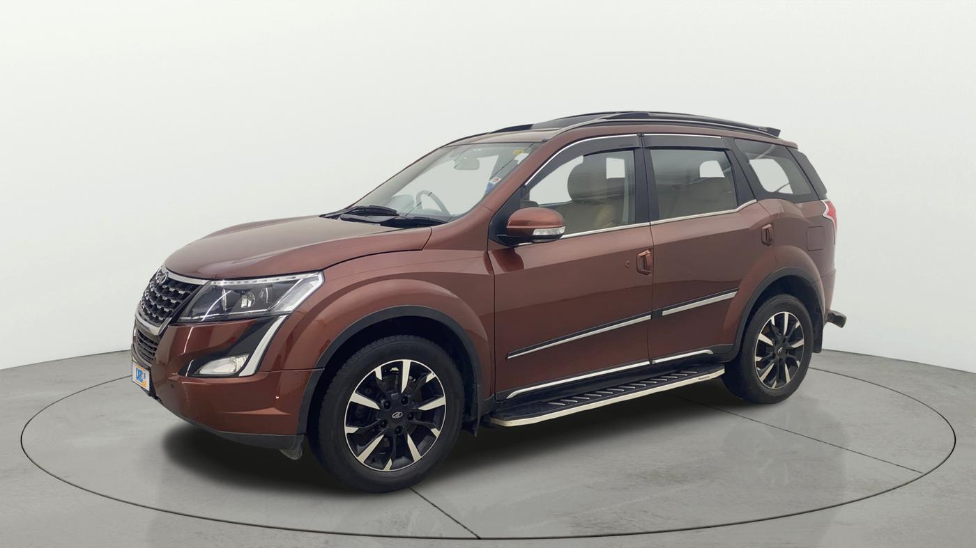 2021 Mahindra XUV500 W11(O), Diesel, Manual, 21,439 km, Left Front Diagonal