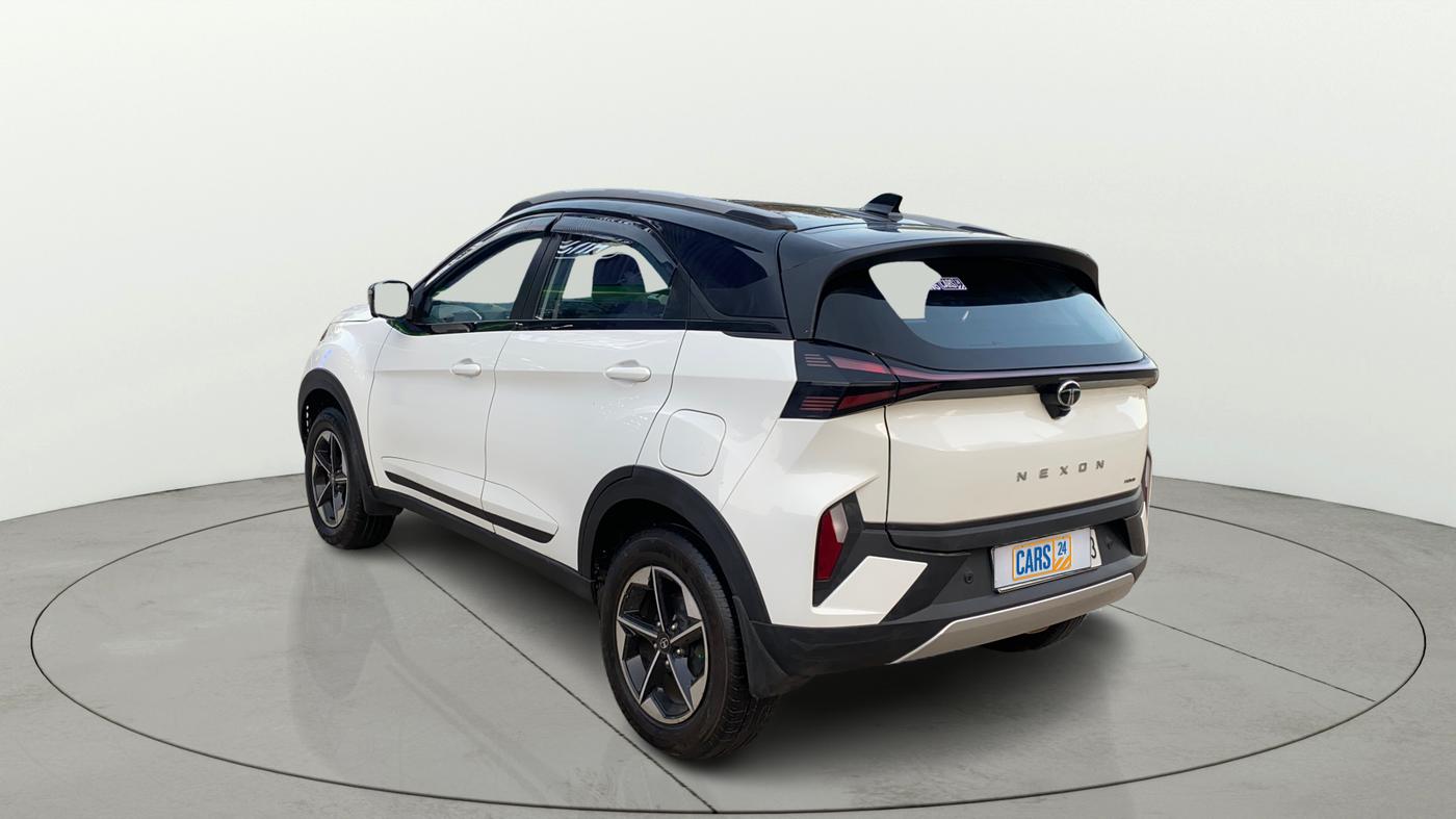 2025 Tata NEXON Fearless Plus (PS) 1.2 iCNG 6MT Dual Tone, CNG, Manual, 8,858 km, Left Back Diagonal