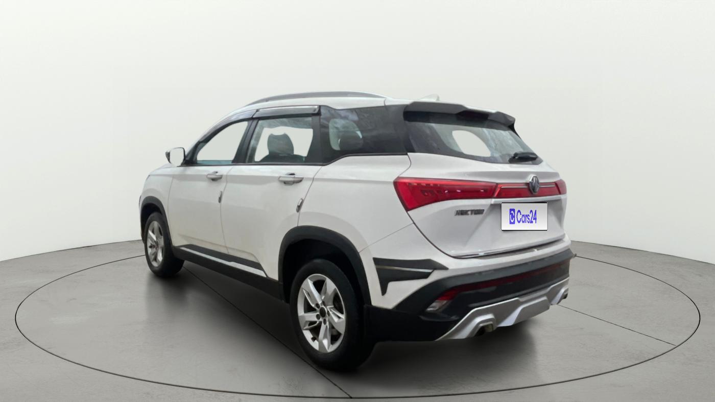 2020 MG HECTOR SUPER 1.5 PETROL, Petrol, Manual, 1,13,387 km, Left Back Diagonal