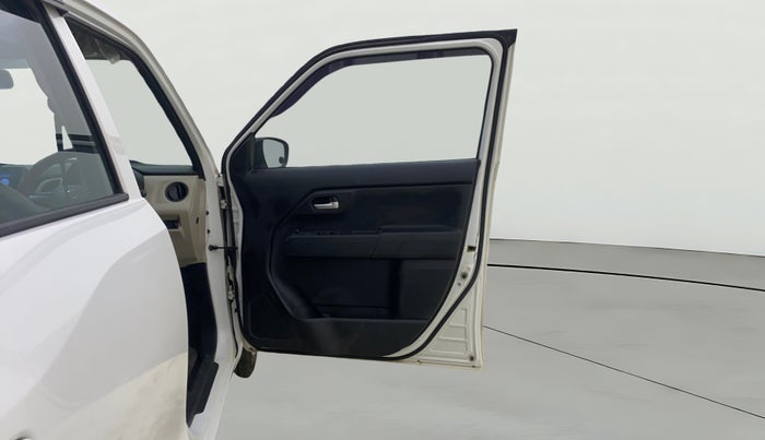 2020 Maruti New Wagon-R VXI 1.0, Petrol, Manual, 47,354 km, RHS Front Door