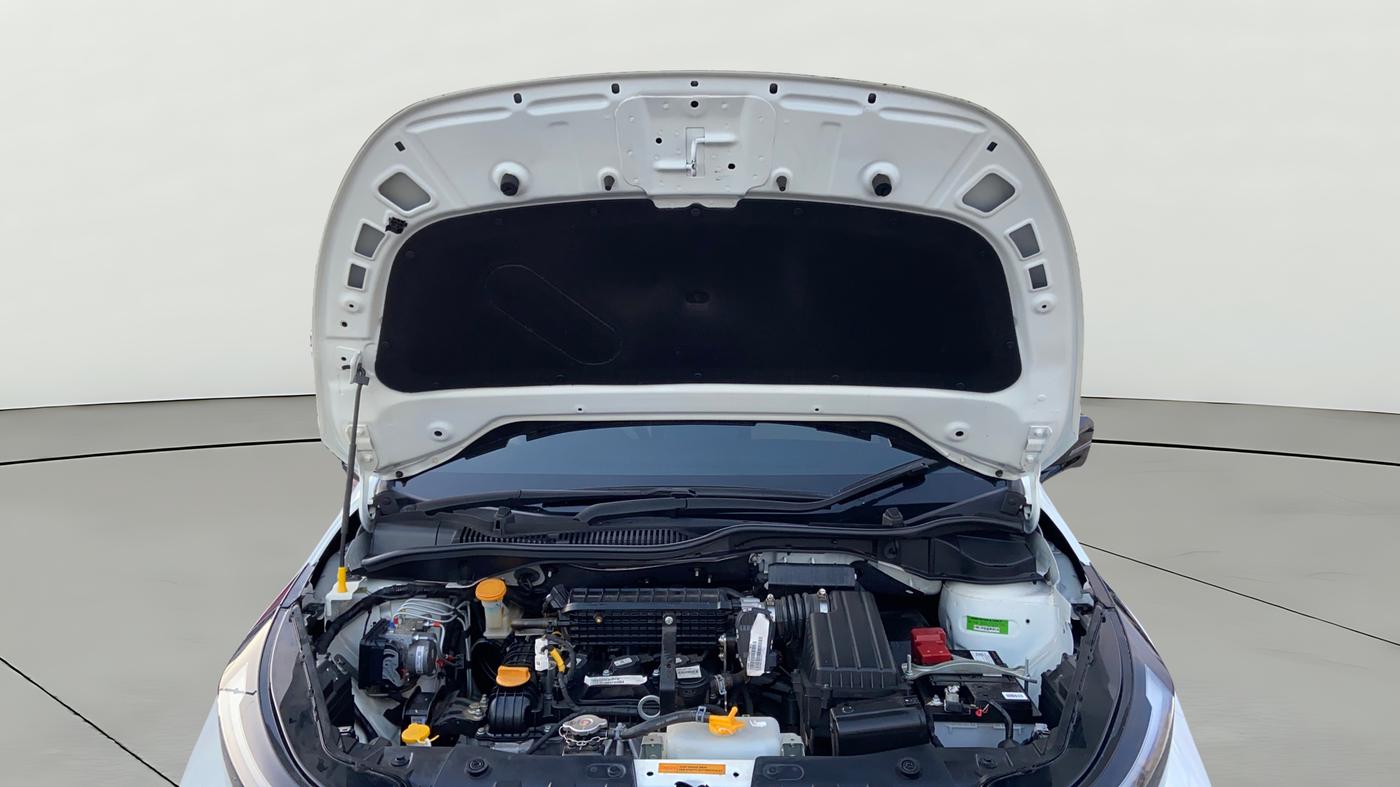 2026 Tata ALTROZ Accomplished S Petrol 5 MT, Petrol, Manual, 3,207 km, Open Bonet