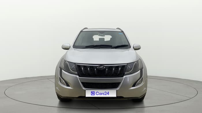 2017 Mahindra XUV500 W10 AT, Diesel, Automatic, 93,372 km, Front