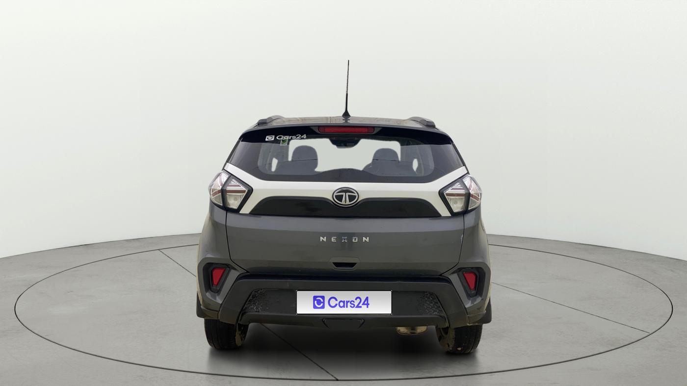 2022 Tata NEXON XM SUNROOF PETROL, Petrol, Manual, 1,15,607 km, Back/Rear