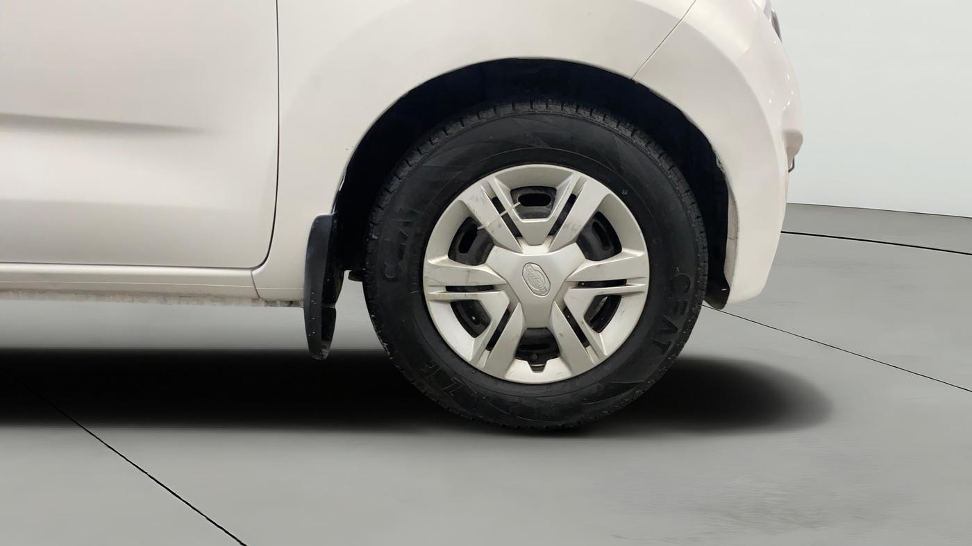 2018 Datsun Redi Go T (O), Petrol, Manual, 34,112 km, Right Front Wheel