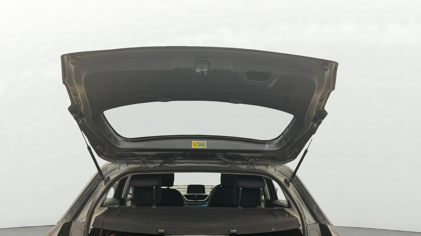 2024 Tata ALTROZ XZ PLUS SUNROOF CNG, CNG, Manual, 30,914 km, Boot Door Open