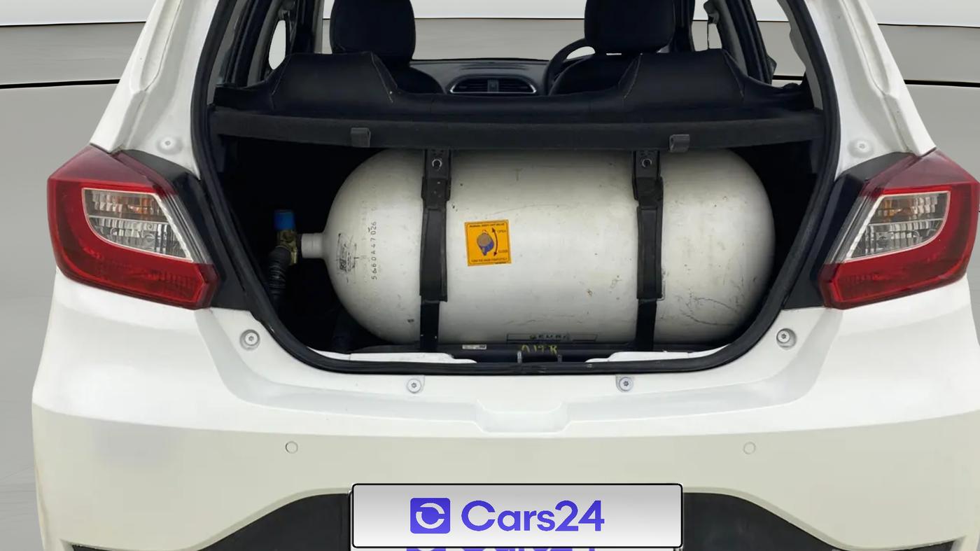 2023 Tata Tiago XT CNG, CNG, Manual, 31,900 km, Boot Open Zoomed View