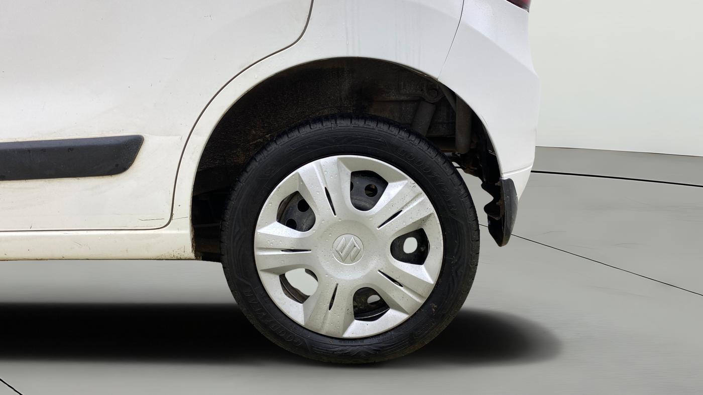2018 Maruti Wagon R 1.0 VXI AMT, Petrol, Automatic, 45,777 km, Left Rear Wheel