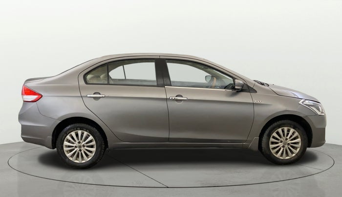 2016 Maruti Ciaz ZXI, Petrol, Manual, 99,587 km, Right Side View