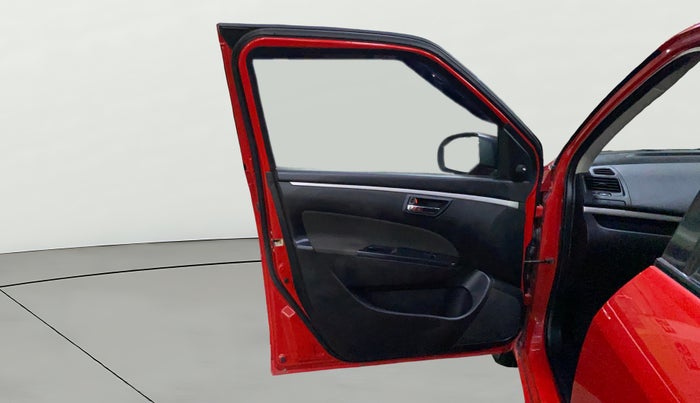 2017 Maruti Swift VXI, Petrol, Manual, 78,682 km, LHS Front Door