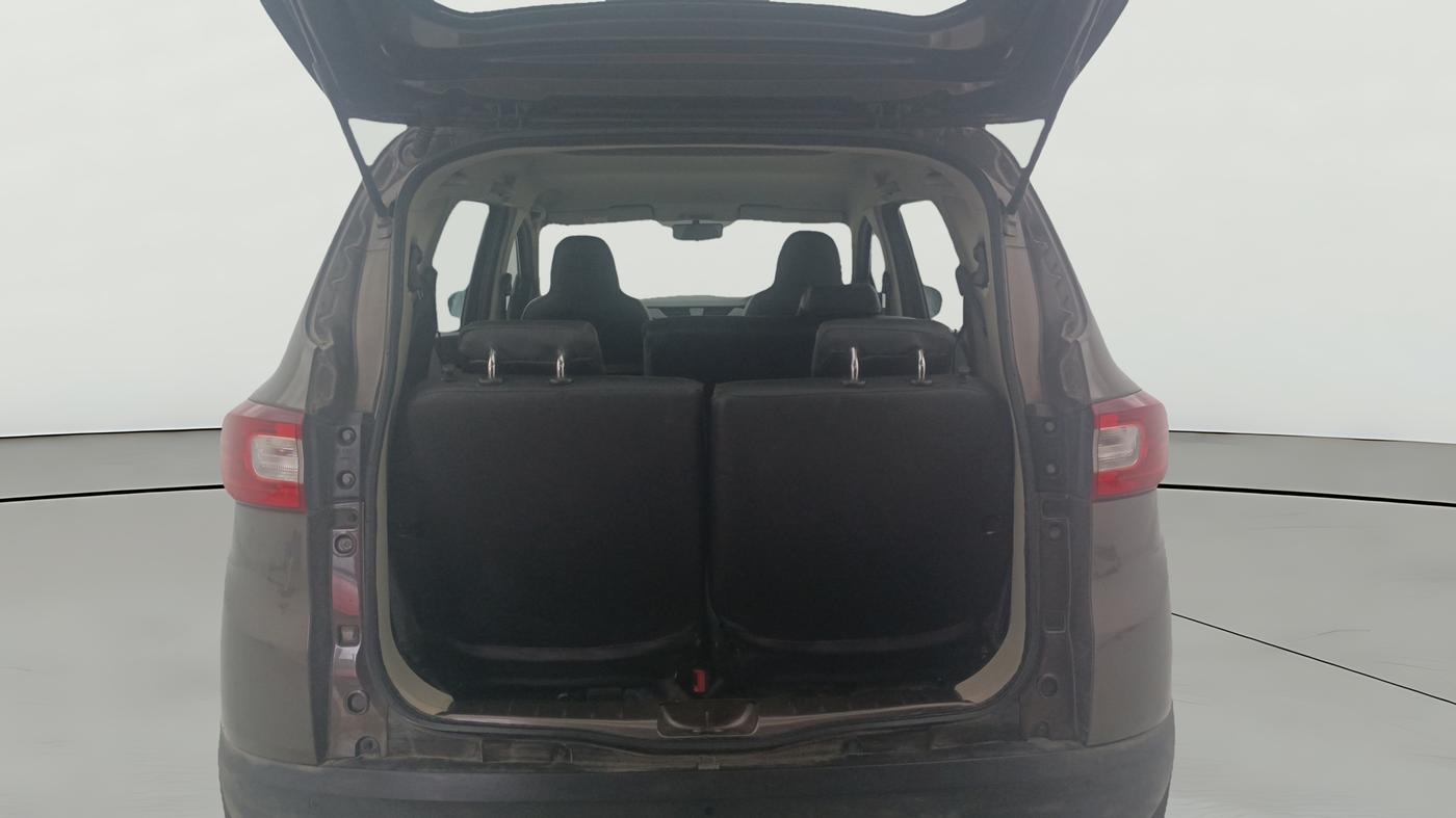 2021 Renault TRIBER RXT, Petrol, Manual, 29,694 km, Boot Open Zoomed View