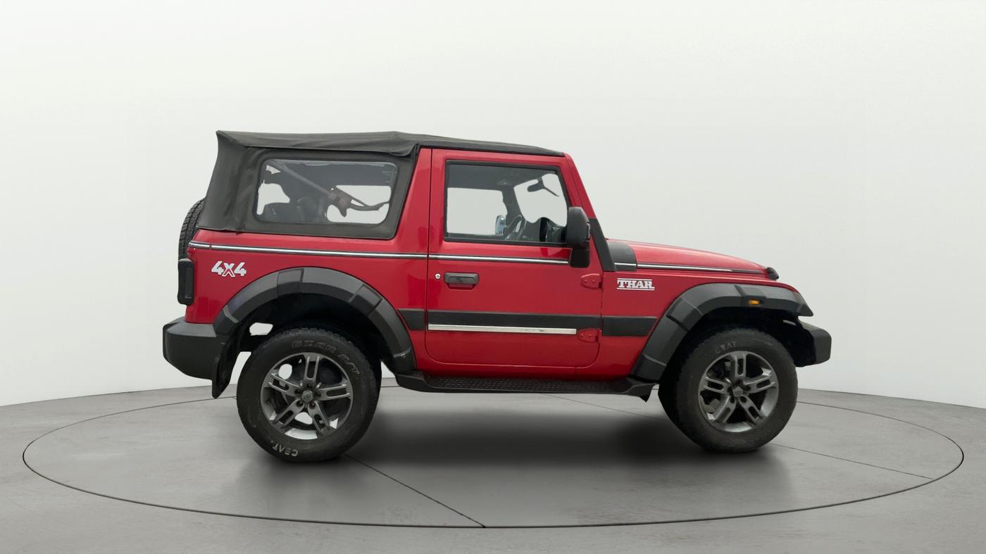 2021 Mahindra Thar LX  P 4WD AT CONVERTIBLE, Petrol, Automatic, 39,461 km, Right Side View