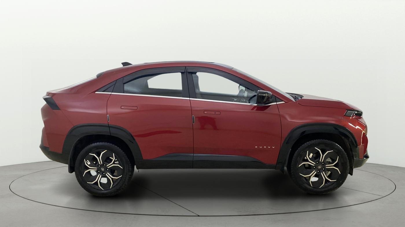 2025 Tata Curvv Accomplished S 1.2 Petrol 7DCA, Petrol, Automatic, 4,303 km, Right Side View