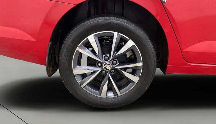 2022 Skoda SLAVIA STYLE 1.5L TSI DSG, Petrol, Automatic, 78,348 km, Right Rear Wheel
