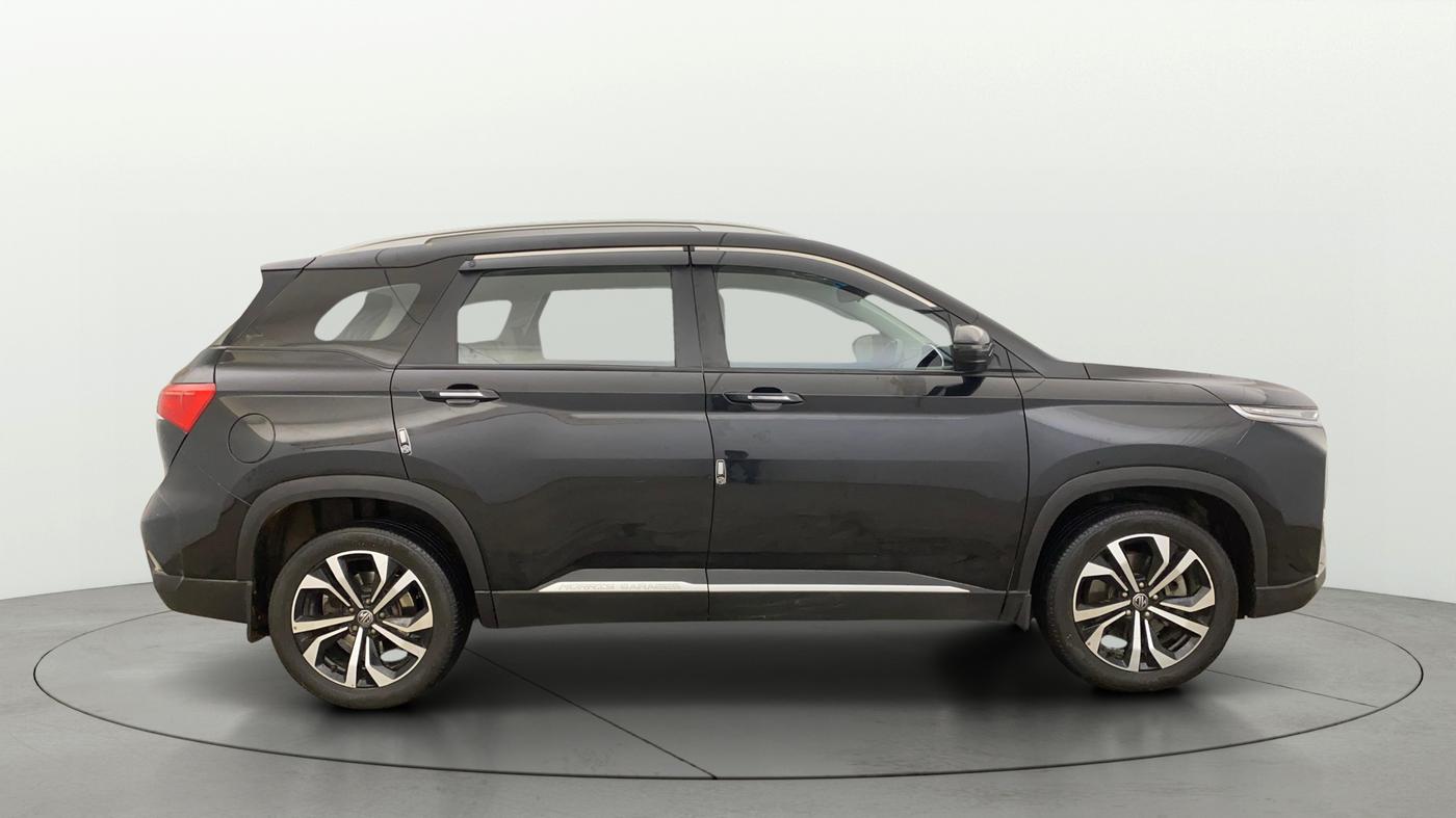2024 MG HECTOR Select Pro 1.5 Turbo CVT , Petrol, Automatic, 23,748 km, Right Side View